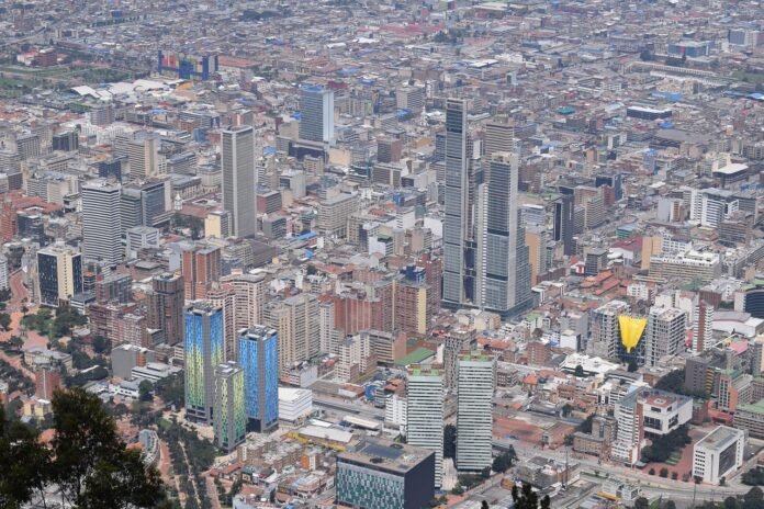 subsidios de vivienda en Bogotá 2025