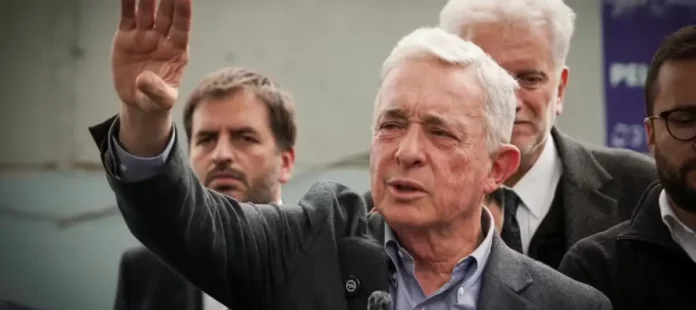 Álvaro Uribe anuncia renuncia a la prescripción en su proceso judicial
