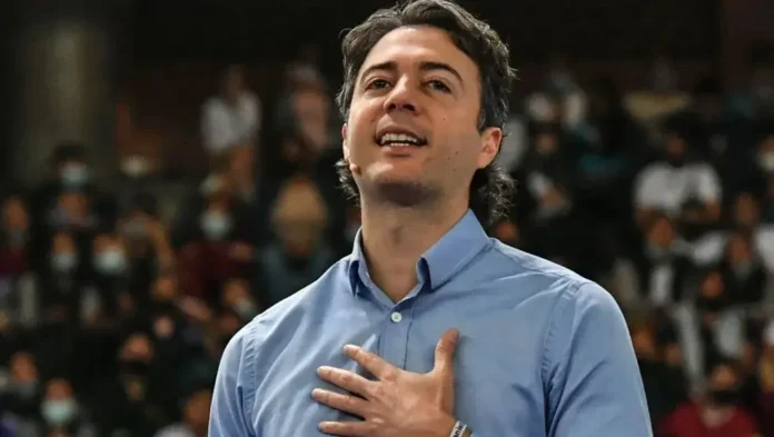 Daniel Quintero Calle tras su nombramiento como Superintendente Nacional de Salud en abril de 2026.